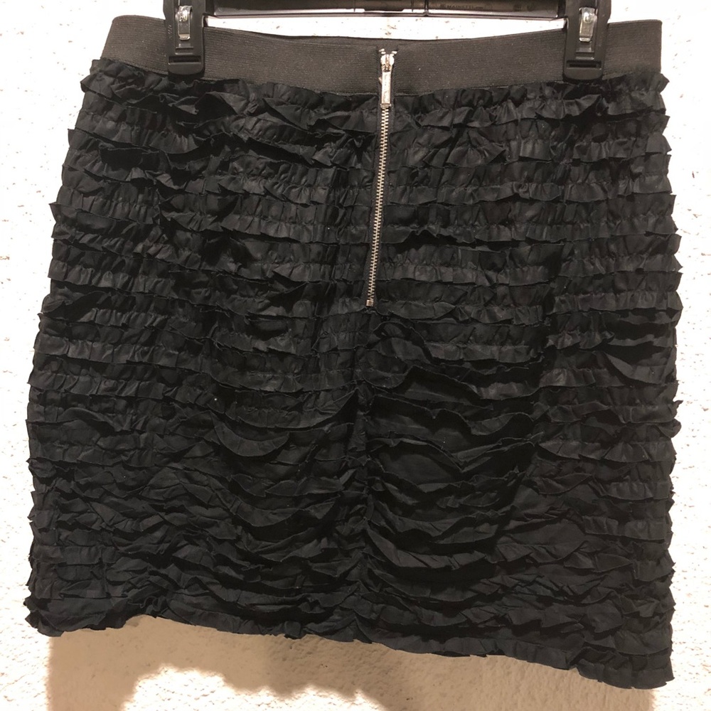 Michael Kors Black ruffle skirt - Picture 4 of 5